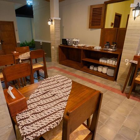 Yuwono Hotel & Villa Malioboro Yogyakarta Eksteriør billede
