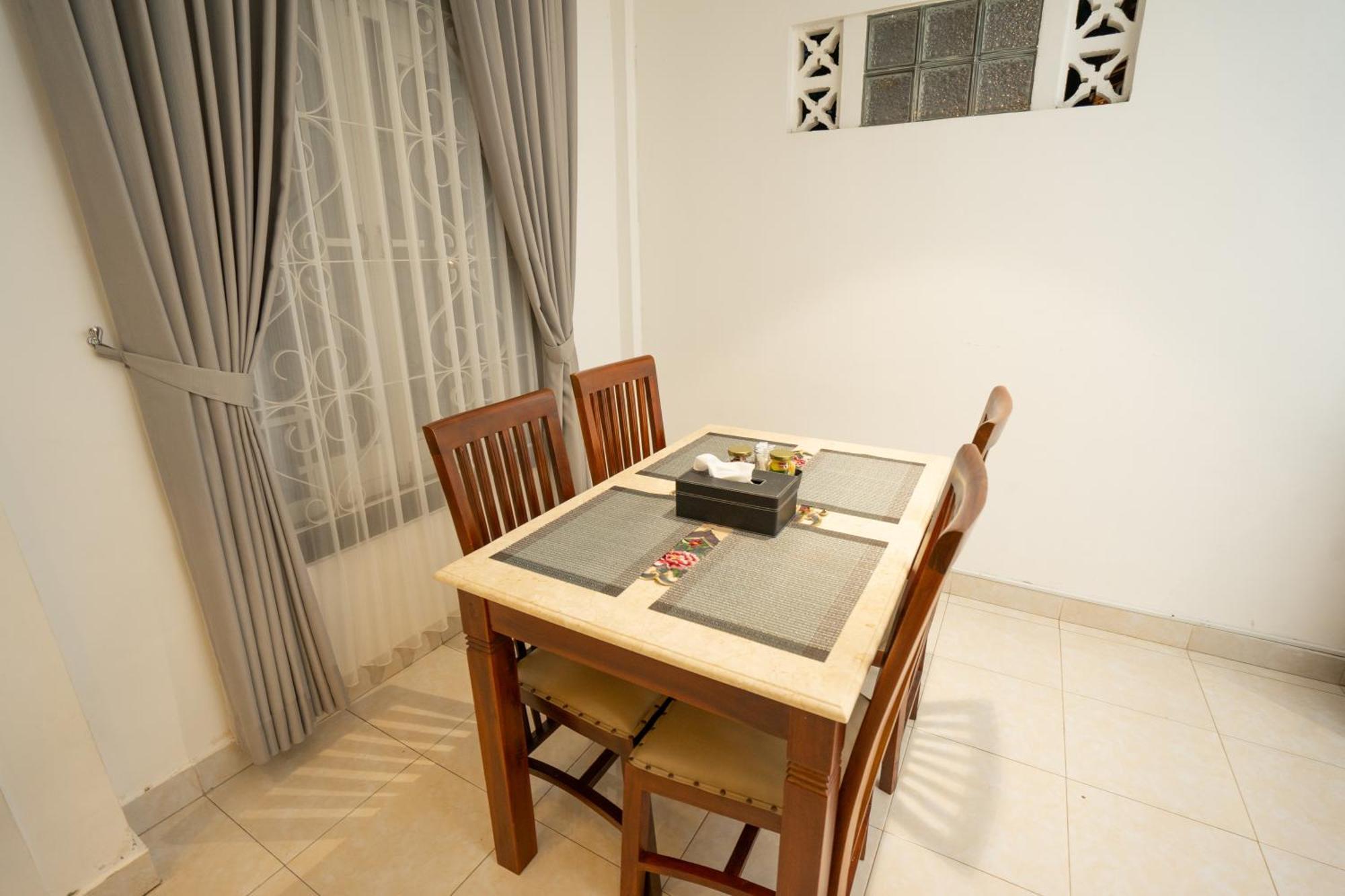 Yuwono Hotel & Villa Malioboro Yogyakarta Eksteriør billede