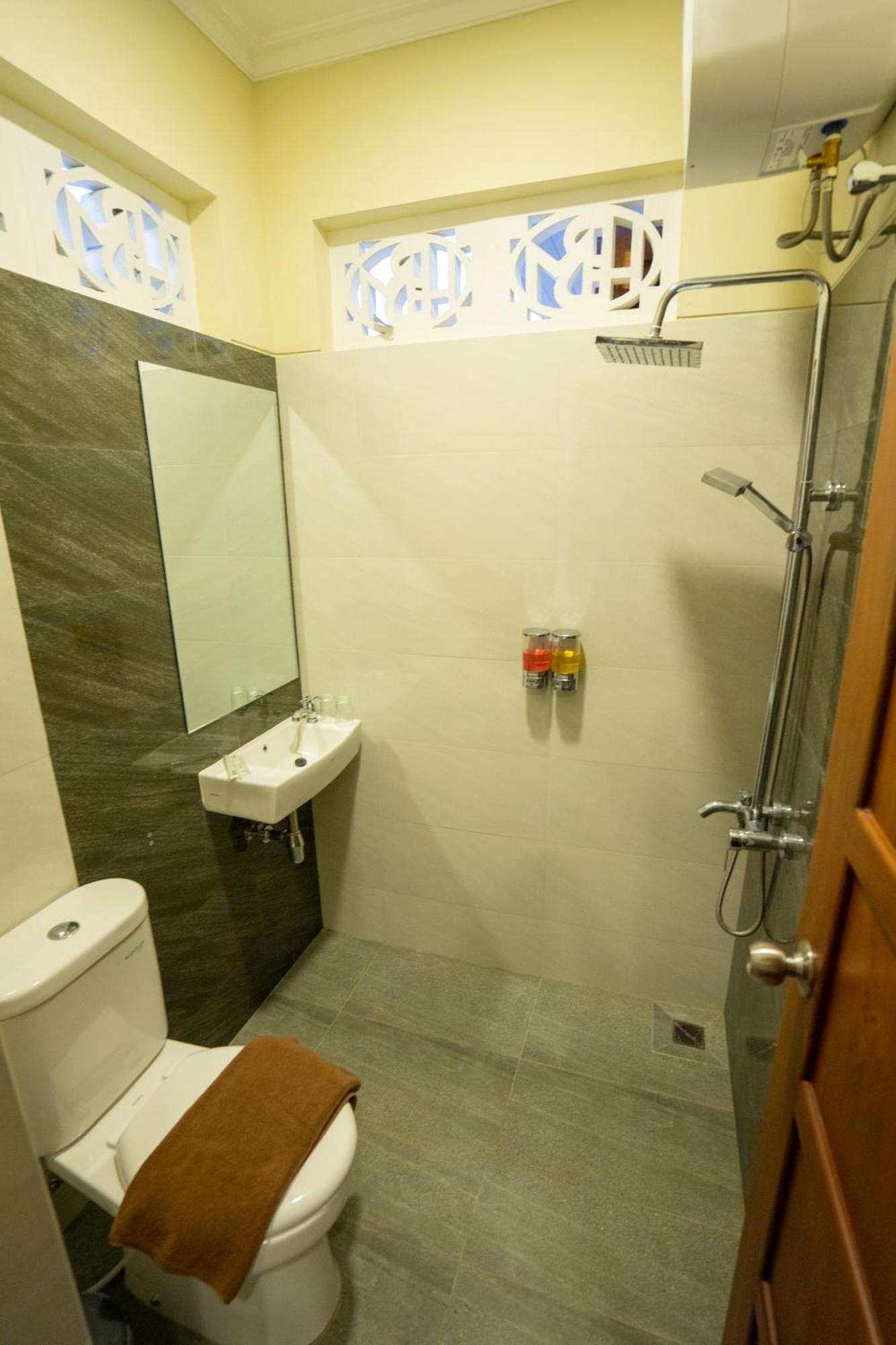 Yuwono Hotel & Villa Malioboro Yogyakarta Eksteriør billede