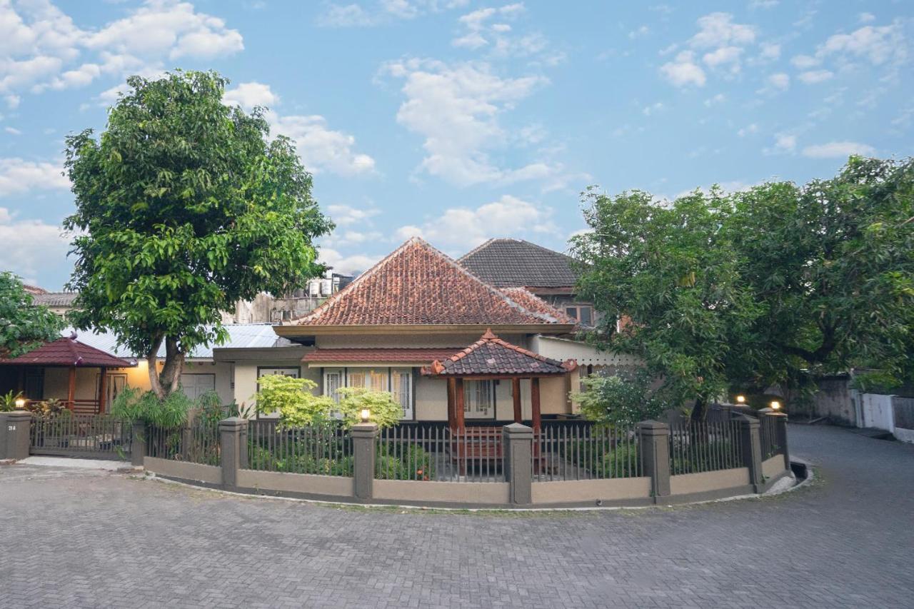 Yuwono Hotel & Villa Malioboro Yogyakarta Eksteriør billede